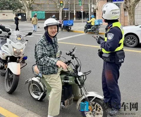 电动车是否需要考驾照？分车型定规则，合法出行不踩线-1