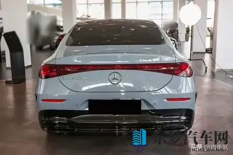 全新奔驰CLA上市 售价249万元 全新外观设计 内配超大屏 续航866公里-1