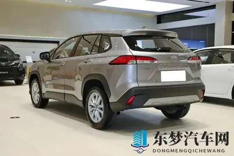 月均销量15万台，968万起售的燃油SUV，卡罗拉锐放为何这么火？-3