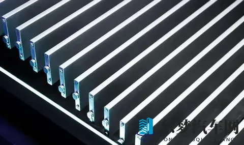 纯电车开空调时续航迅速下降是什么原因导致的？是否是正常现象？-1