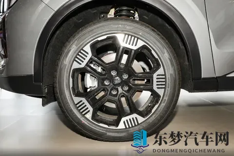 988万元起售，全系均搭载15T+7DCT，2025款领睿该怎么选？-2