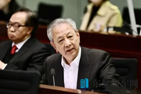 粤车南下︱内地司机违规收告票跑路如何执法？易志明回应-1