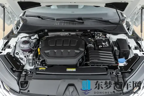 大众CC 2026款，普通版本你会选择哪一款？-3