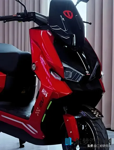 150km续航VS8300W电机，台铃王者Pro能否兼顾？