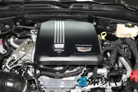 凯迪拉克CT4全系车型配置差异解读，哪个版本更适合你