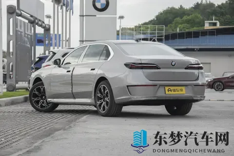 按摩师又粗又大高潮了：科技革新驱动汽车业，未来已来-1