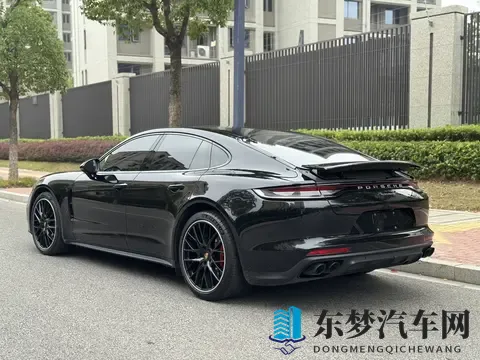 落地百万的保时捷Panamera，准新车78万多开回家！-1