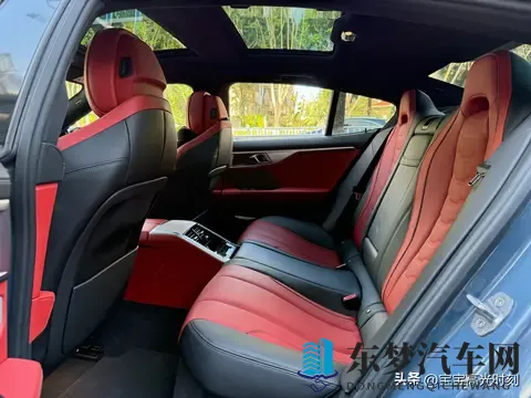 宝马8系的困局:当经典光环撞上时代车辙-3