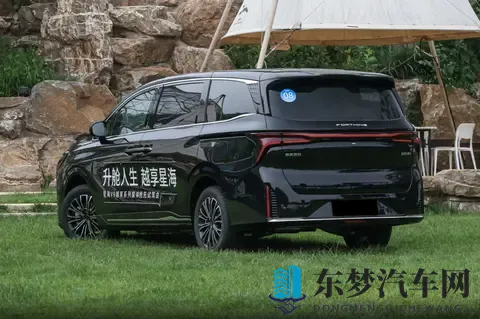 东北少妇不戴套：安全驾驶：细节决定生死，你做到了吗？-3