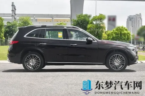 黄色软件app免费下载：色情应用轻松免费获取-2