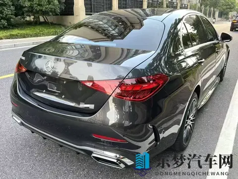 20万拿下准新奔驰C级，体验轻混运动轿跑！-3