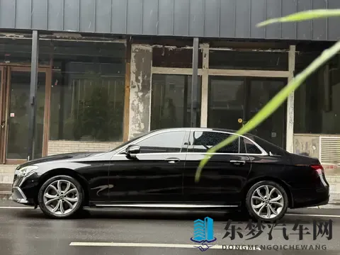 一手准新行政座驾,86万公里,省十万喜提奔驰E300L-2