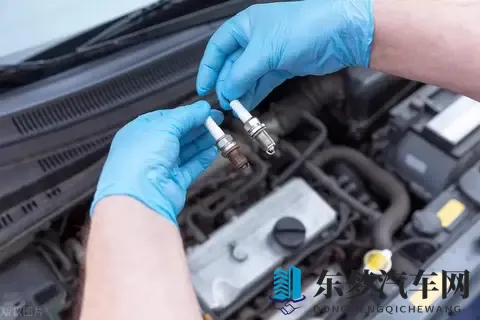 开了6年车，才知道原来火花塞根本不用定期换，都是经验！-2