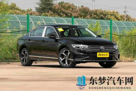 新车  方向盘回归物理按键_增华为HiCar 2026款大众迈腾B9实车亮相-2