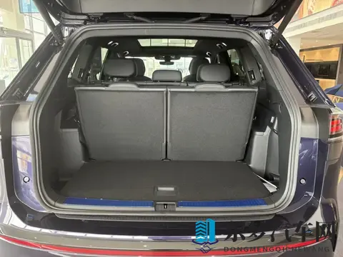 2026 款途昂 Pro ，免费高阶领航辅助，大 SUV 不用为配置妥协！-3