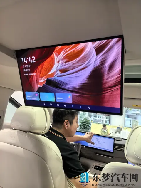 智己LS9实车静态体验，LS7车主哭晕在厕所-1