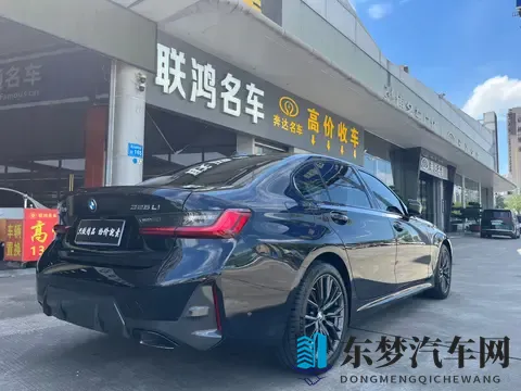 21万不到，喜提准新一手宝马3系曜夜版，感受速度与激情！-3