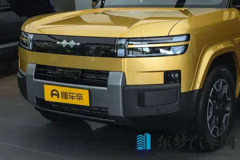 比亚迪新车1798万起售！大五座+四驱，还带小书包，又要火了？-3