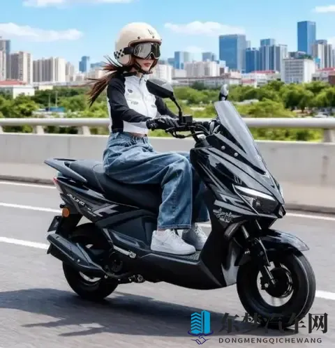 嘉陵巧嘉125：入门级代步踏板，兼顾实用与安全-2