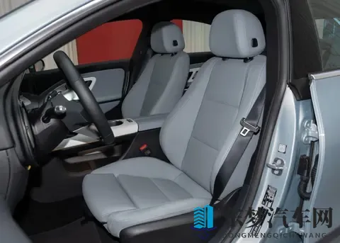 北京奔驰纯电CLA售价249万元起 智能体验有较大进步-2