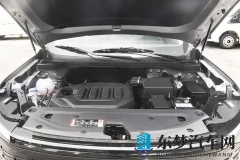 10-15 万选合资中型 SUV？福特领睿各配置扒清楚，小众也有实用款-2