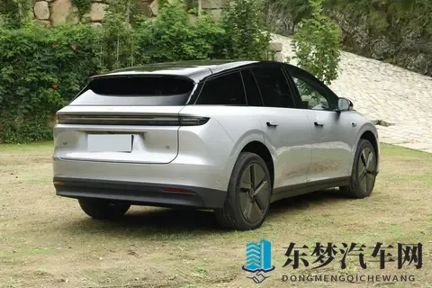 比Model Y更懂家用？理想i6配800V、送双腔空悬，舒适配置拉满-1