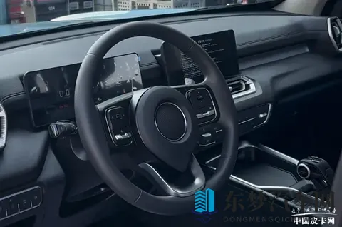 800N·m扭矩、535km续航、6kW外放电！10月皮卡新车看点多-2