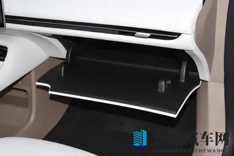 长安启源A06如何以1199万起预售价，打破10万级纯电轿车配置想象-2