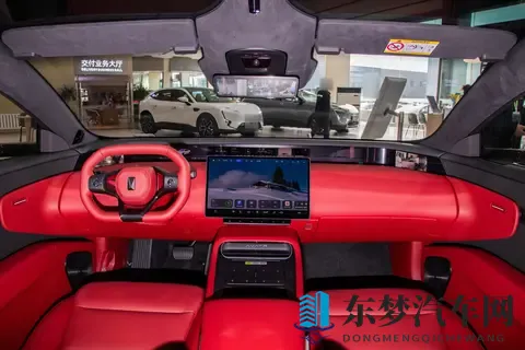 阿维塔又添“新丁”！4颗激光雷达+华为乾崑ADS 4，适合家用-1