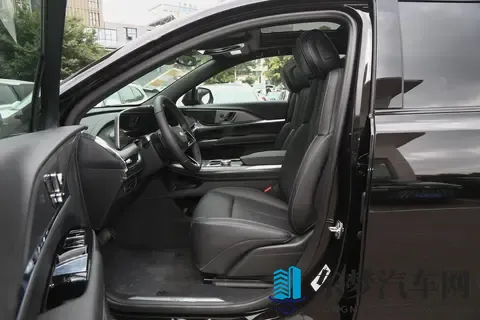 同样是豪华品牌，却比BBA便宜，凯迪拉克XT5强在哪里？-1