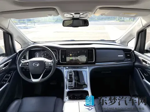 23款传祺M8至尊版，59万公里，133万拿下MPV头等舱？-3