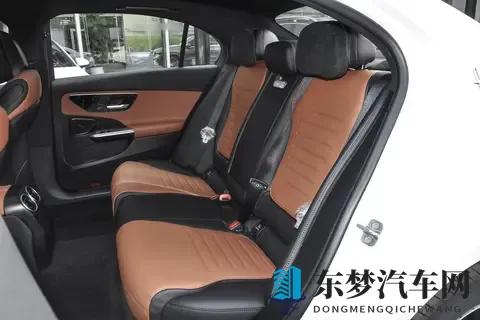 选装配置为关键 2025 款奔驰 C 级各版本怎么选-3
