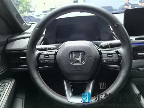 15万拿下准新一手雅阁，家用代步省心之选！-1