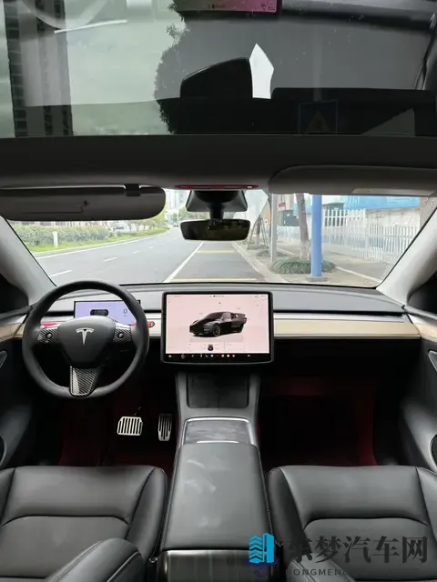 17万多拿下特斯拉Model Y，代步家用真香？-2