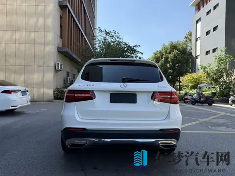 十年老友价，圆你奔驰梦——二手GLC300-1