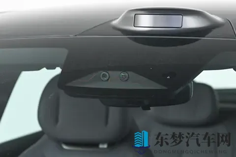 深蓝L06：十三万级纯电轿车的性能与智能新标杆！-2