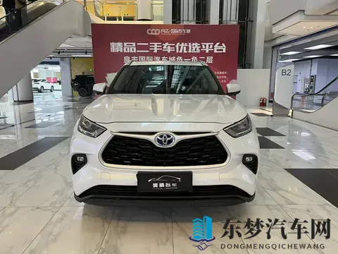 20万出头拿下丰田汉兰达，奶爸家用准新车？-1