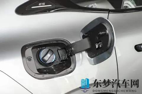 豪华与性能兼备，深度体验星纪元ES 2025款 增程版 Ultra四驱旗舰-2