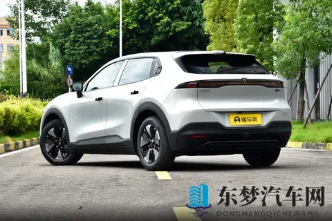 火到国外的国产纯电SUV,9月卖13163台,深蓝S05实力到底如何?-1