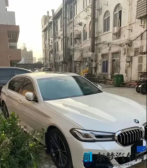 油车贬值太快了？55万的豪车只卖了22万！-2