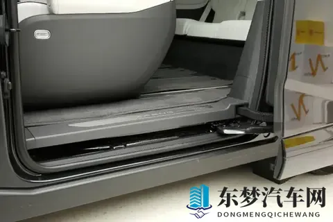 探店小鹏X9增程版，相比纯电多处优化，不止切换动力-2