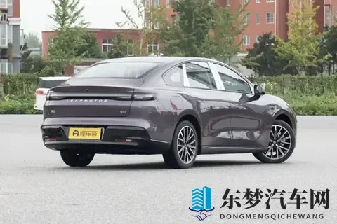 试驾零跑B01 2025款550激光雷达版，值得购买吗？-2