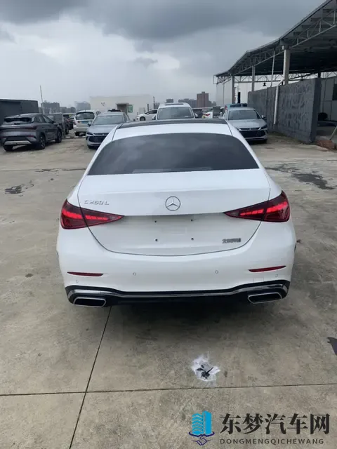 22款奔驰C级，表显45万公里，20多万圆你奔驰梦？-2