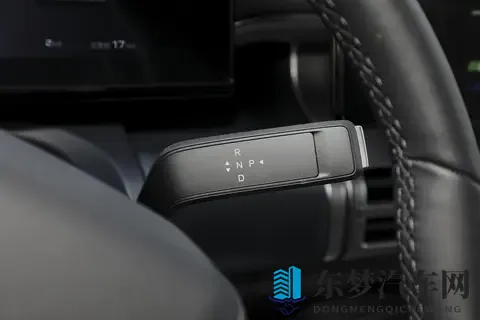 火影18：科技新篇章，汽车创新引领潮流-1