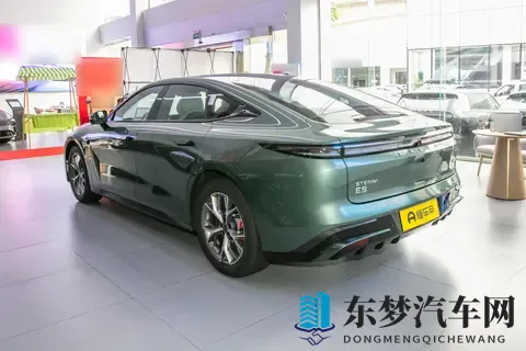 2025款星纪元ES：科技与续航兼备的电动新选择-1