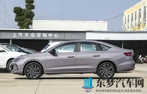 大众朗逸Pro实车下线！设计大幅升级，两种前脸，神似帕萨特Pro