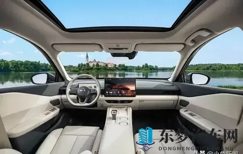 东风日产天籁鸿蒙:沙发厂拥抱智能,能行吗?-1