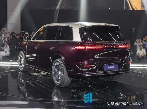 岚图泰山来了，华为技术上车，家庭用户要换车了-3