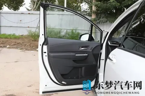 丰田格瑞维亚，三款两驱配置怎么选？-2