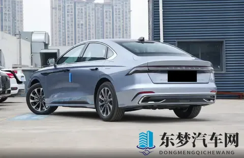 有亮点但不多，林肯Z推出大幅购车优惠，哪款配置值得大家入手-3